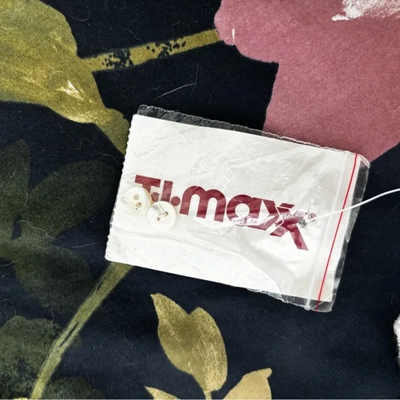 Shabby Chic White Eyelet Lace Sleepwear Set - Picture 4 of 5